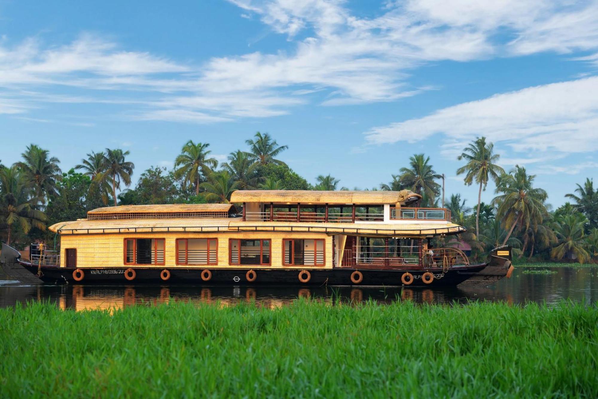 Indraprasthamlakecruise Alappuzha Luaran gambar